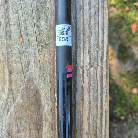 TitanHawk Regular Flex Graphite Shaft - 47" - .335" Tip - New - Picture 2 of 7